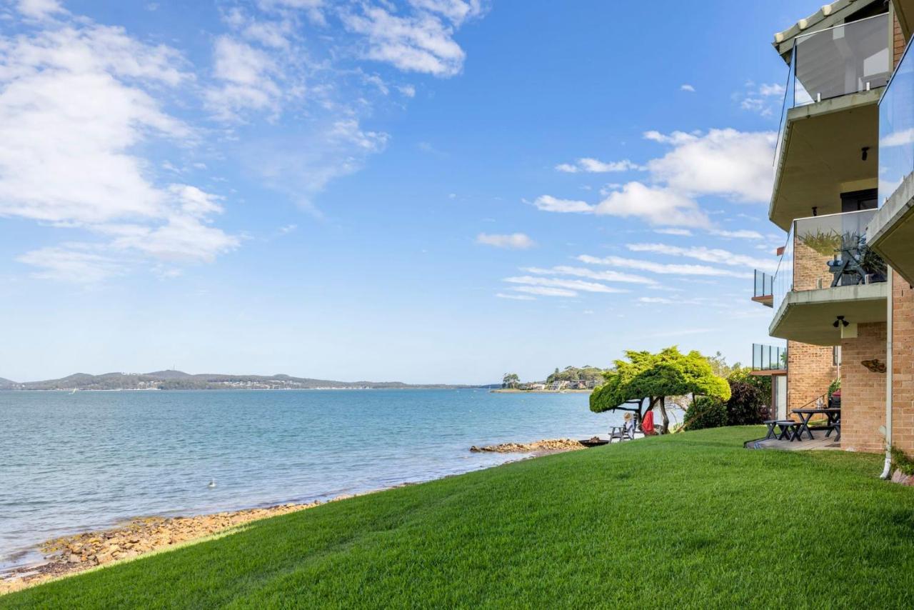 Lanimer Spectacular Waterfront Soldiers Point Exterior photo